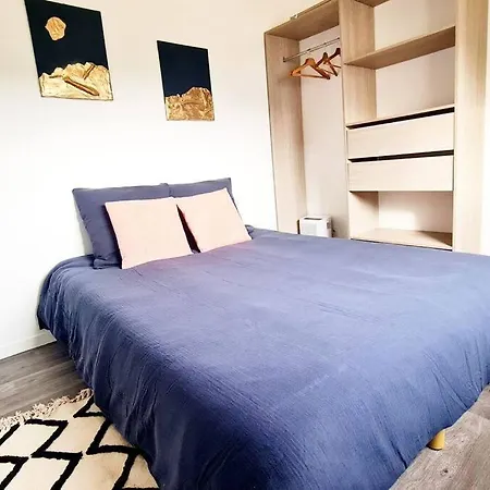 Chic Et Elegant, Parking Wifi Apartmán Évreux